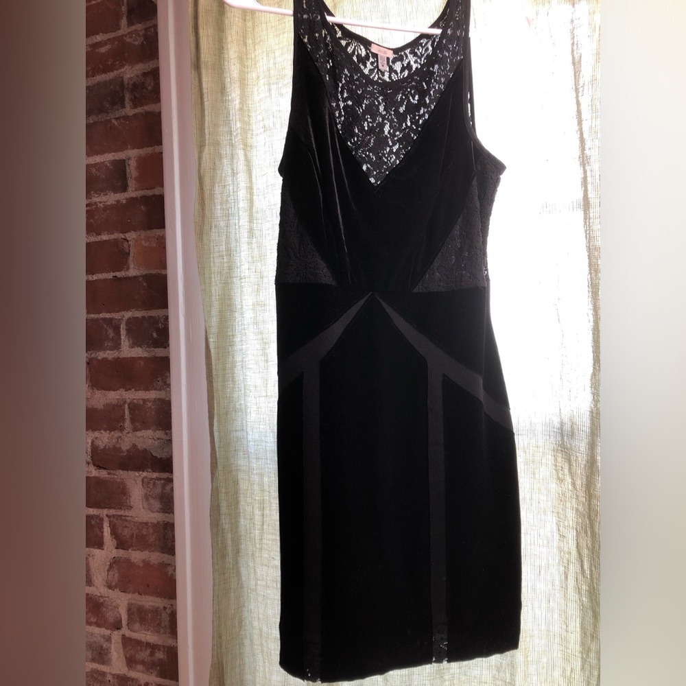 Black velvet and lave mini dress.